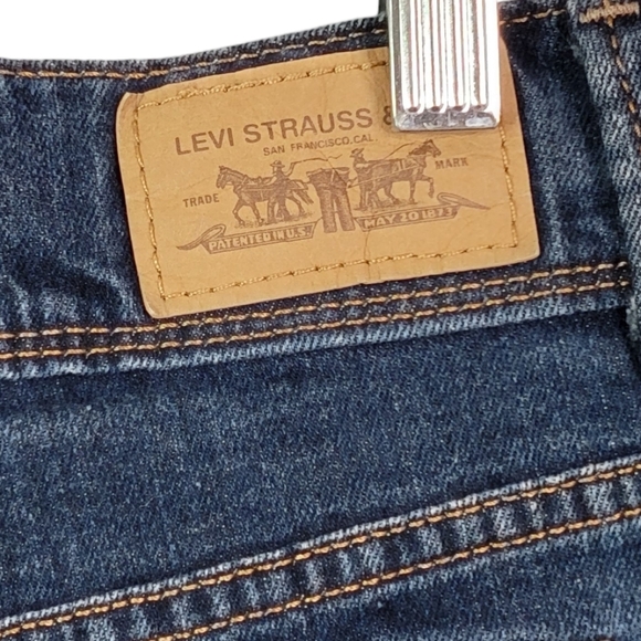 Levi's 515 Vintage Y2K Red Tab Mid Length Dark Wash Denim Jean Shorts Women's 6 - Picture 12 of 15